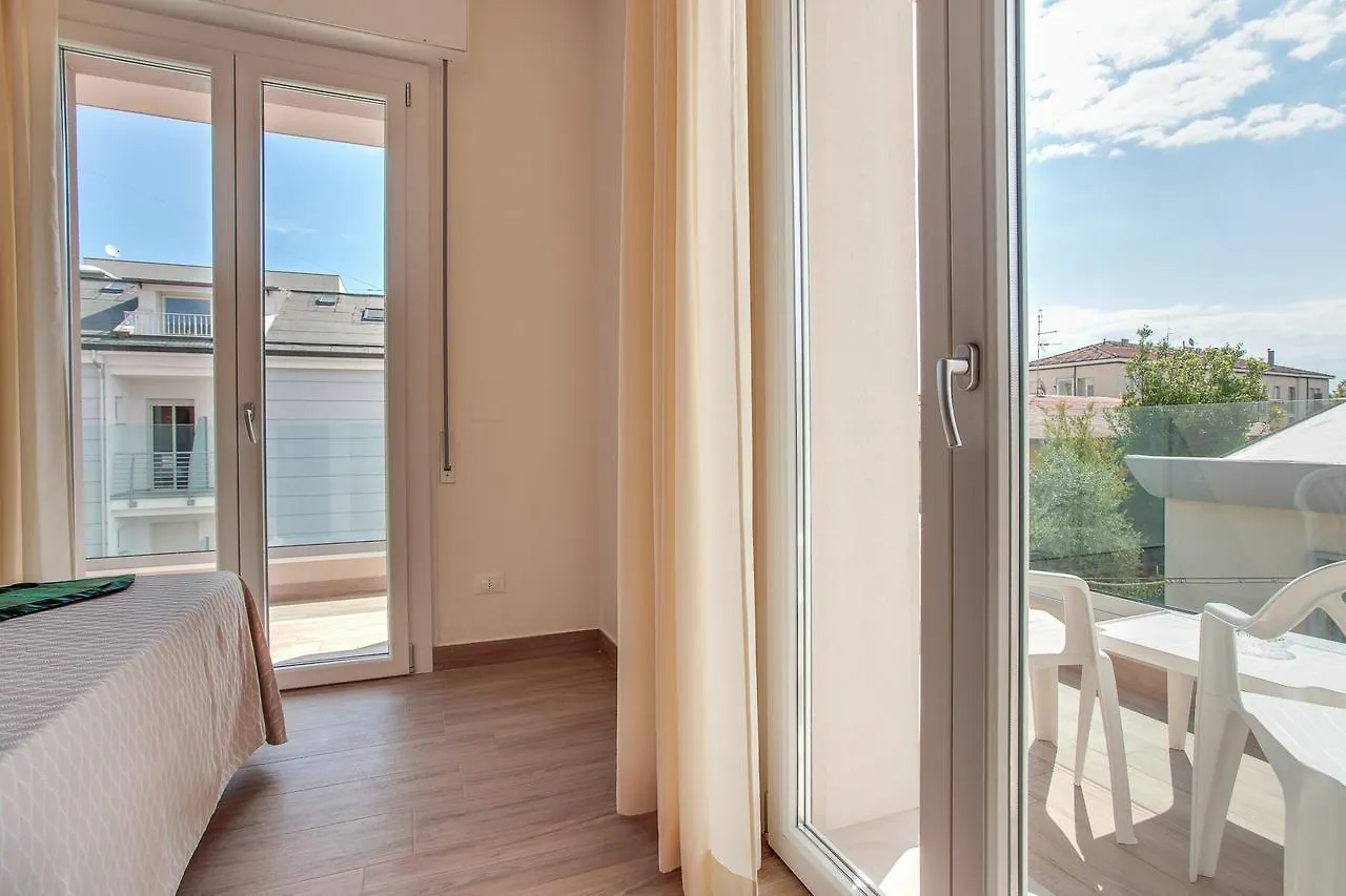 Residence Sansabai Cesenatico Italien